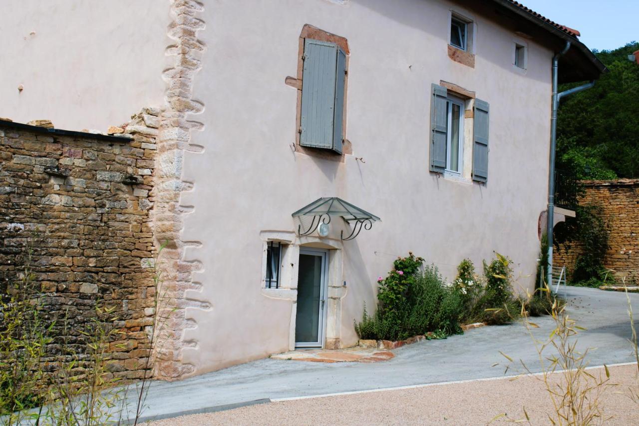 Le Clos Des Pierres Rouges Burgy Buitenkant foto